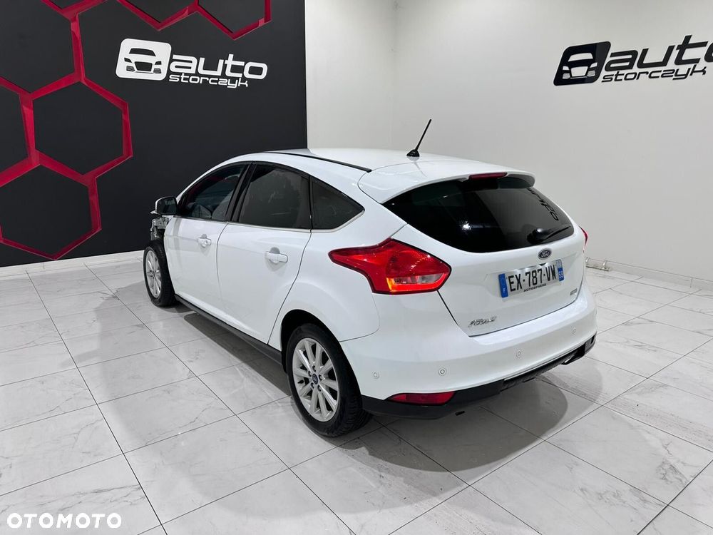 Ford Focus - 20
