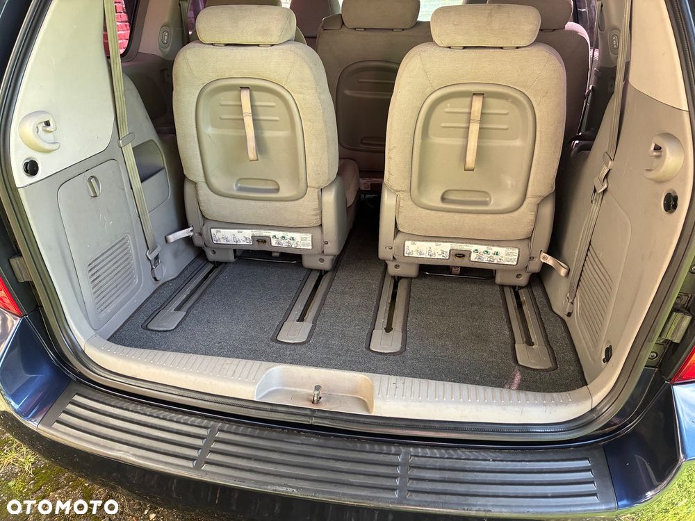 Kia Carnival 2.9 CRDi Tour - 17