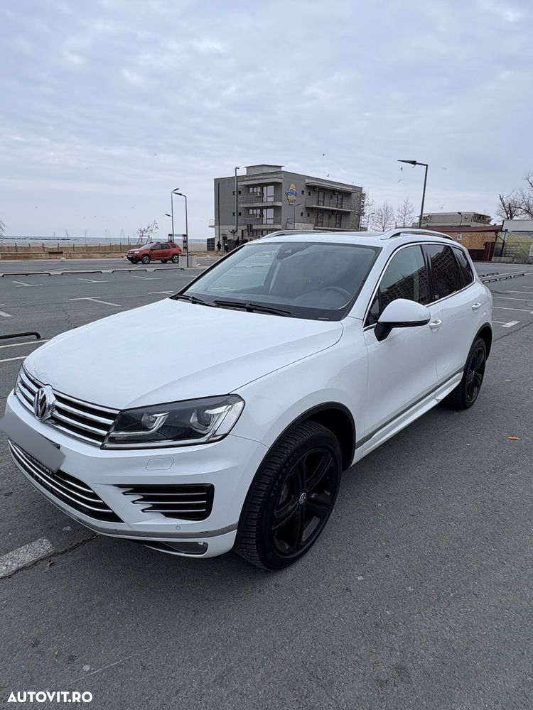 Volkswagen Touareg - 25