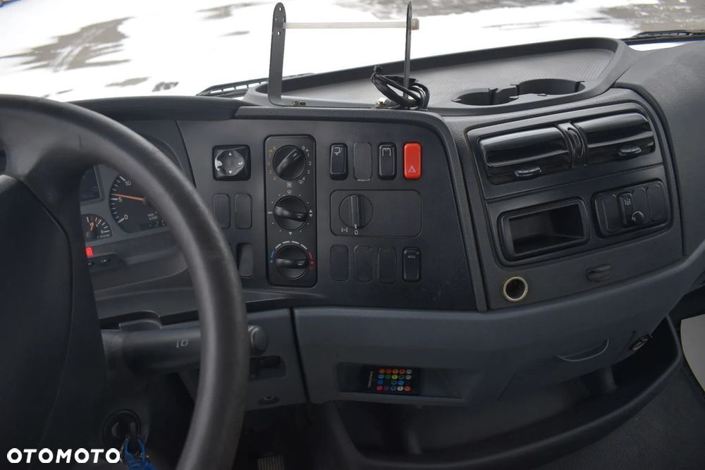 Mercedes-Benz Atego 918 - 23