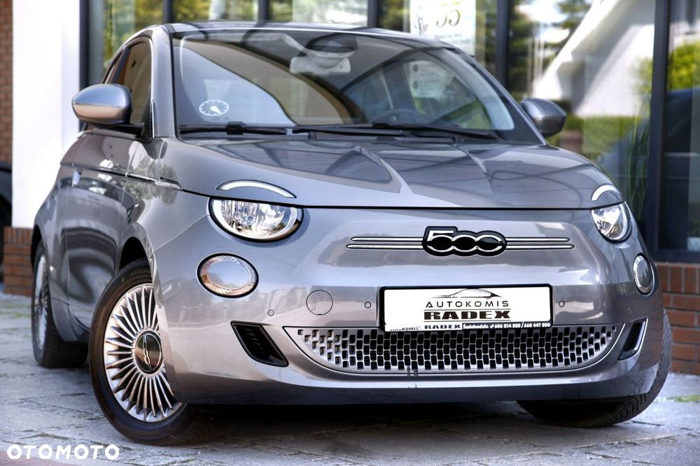 Fiat 500e - 16