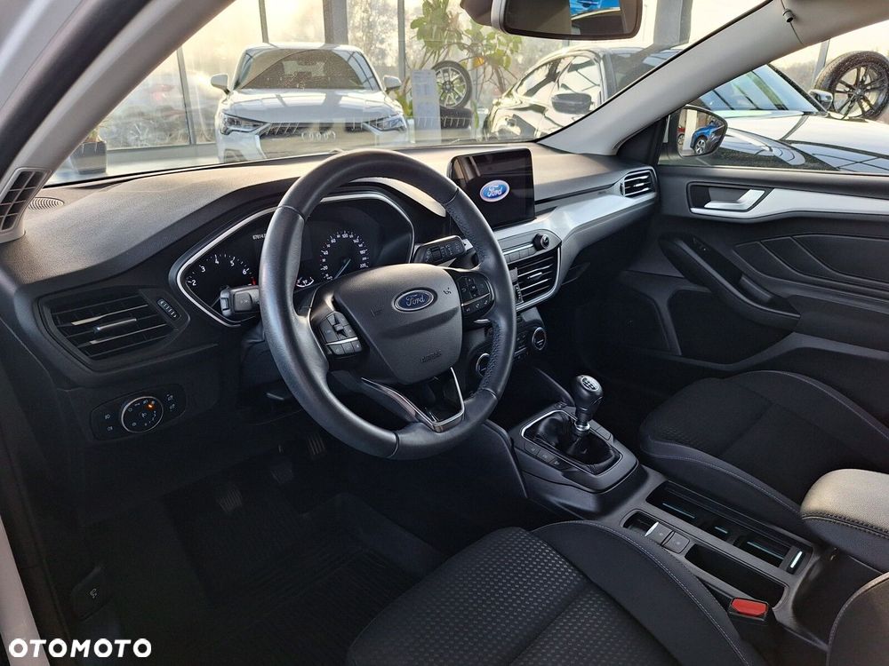 Ford Focus 1.0 EcoBoost Trend Edition - 17