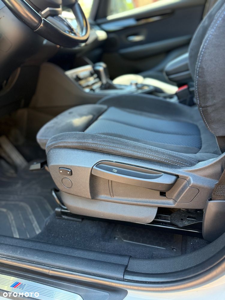 BMW Seria 2 218d M Sport - 13