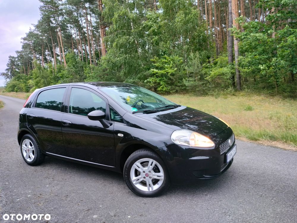 Fiat Grande Punto 1.4 8V - 17