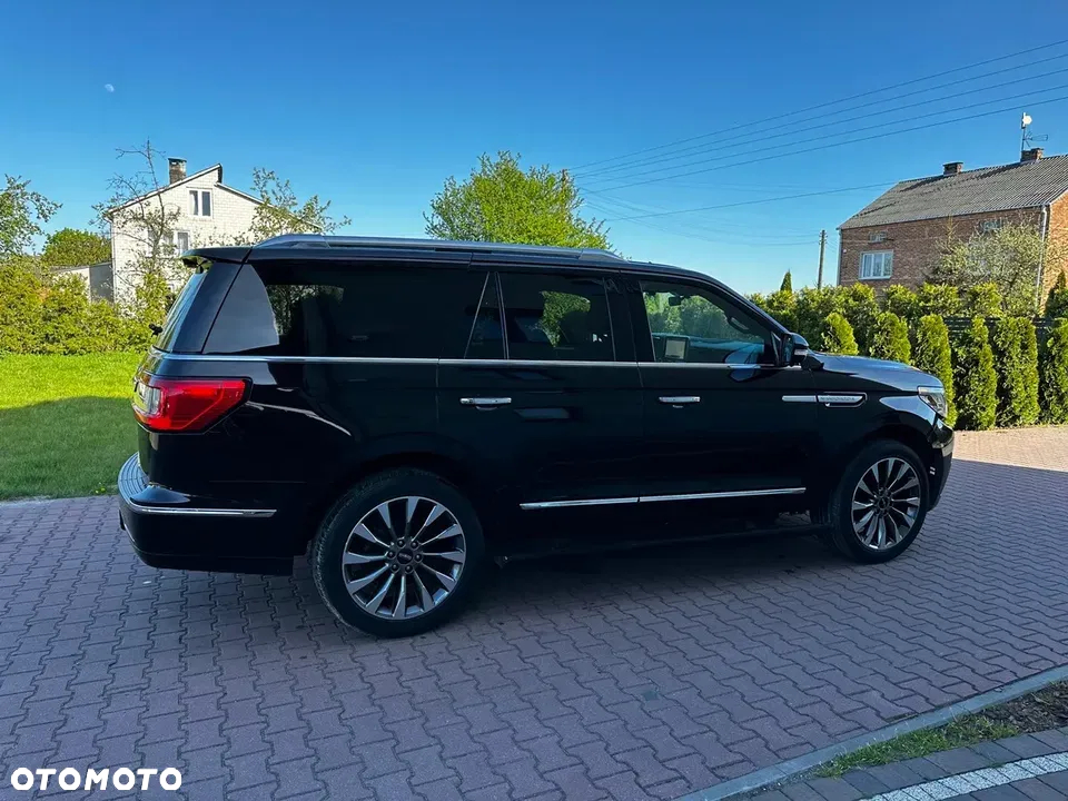 Lincoln Navigator - 10