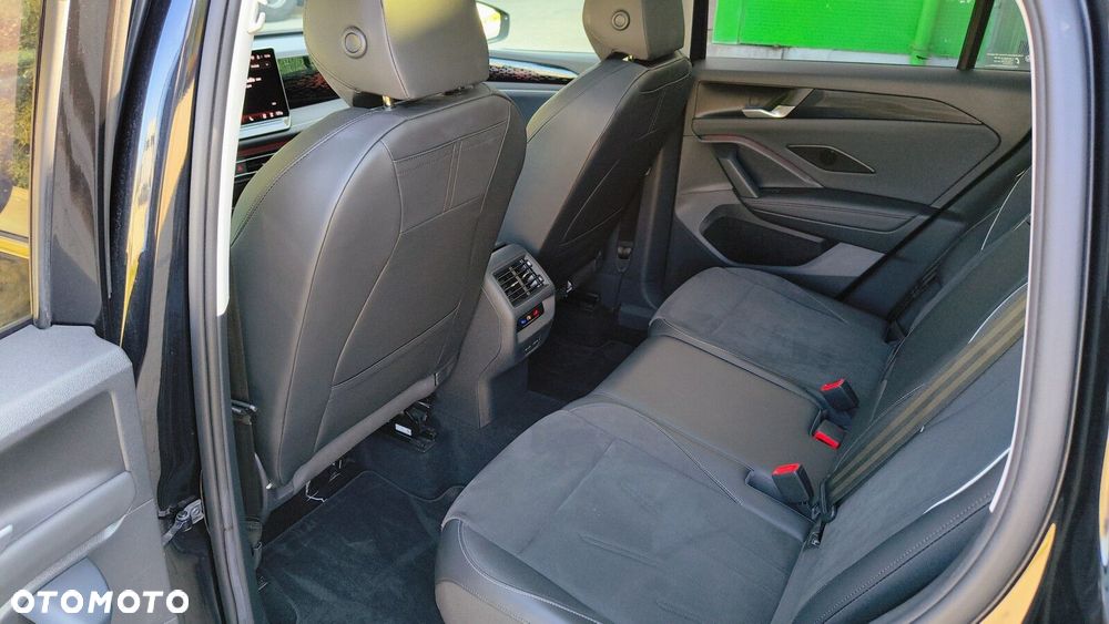 Volkswagen Tiguan - 12