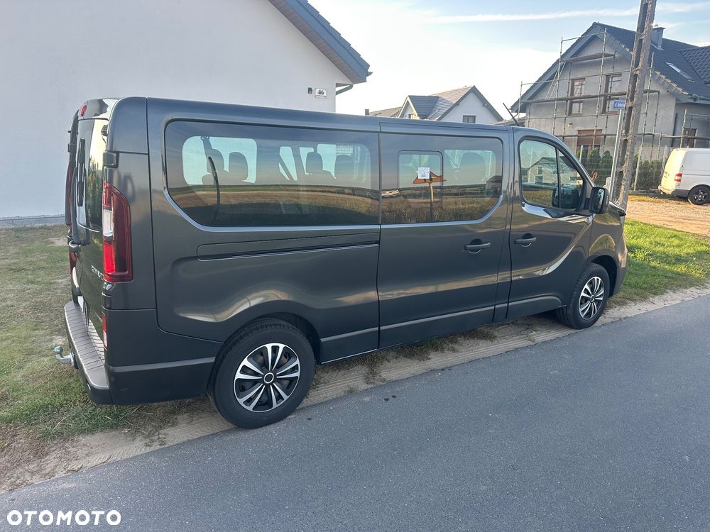 Renault Trafic Blue Grand Life - 25