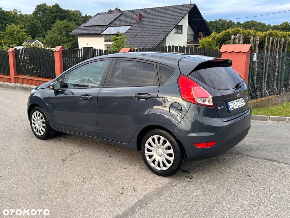 Ford Fiesta 1.5 TDCi Trend EU6 - 19