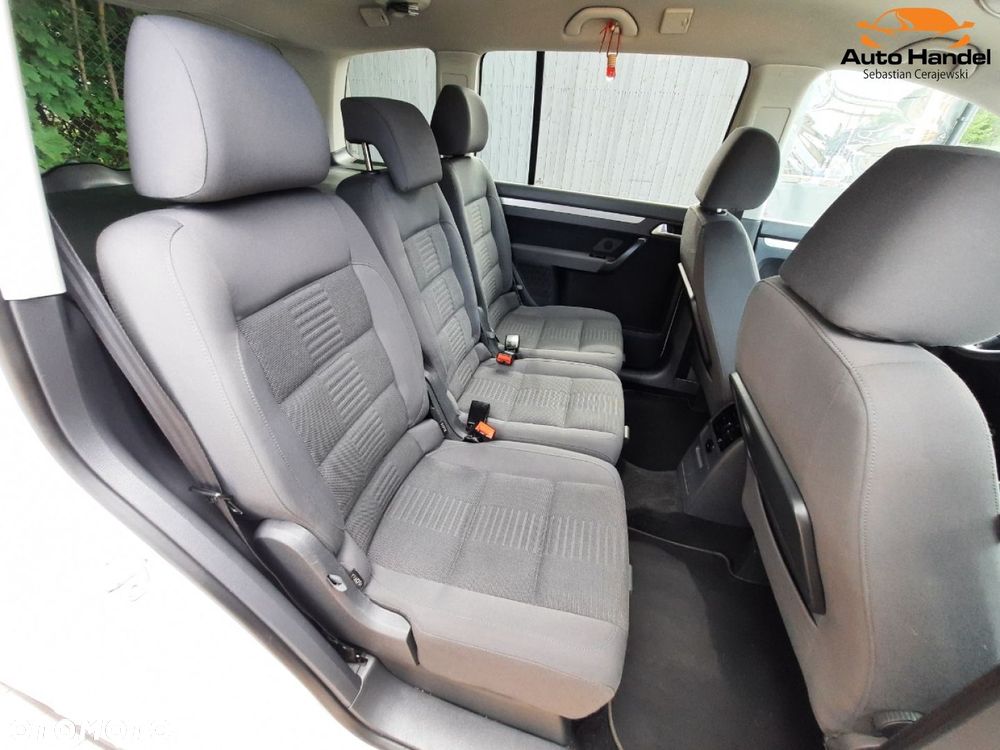 Volkswagen Touran 1.4 TSI Highline - 29