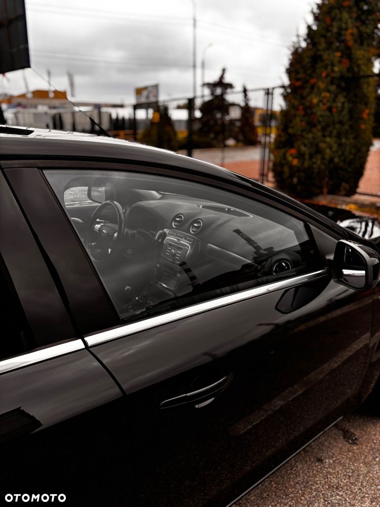 Ford Mondeo 1.8 TDCi Ghia X - 6