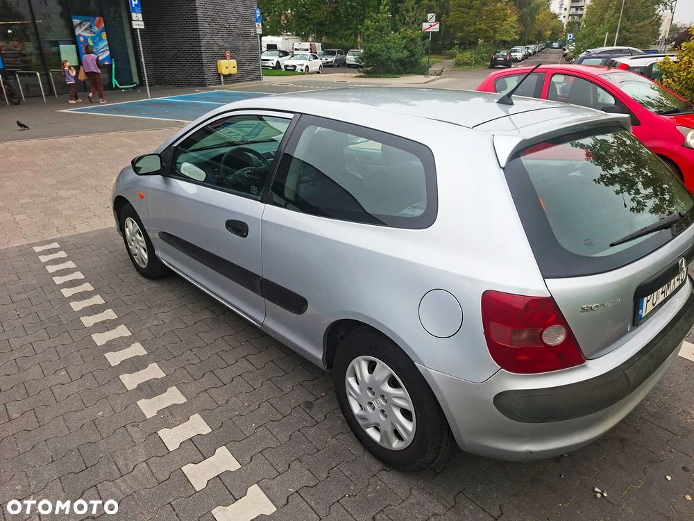 Honda Civic 1.4i S - 4