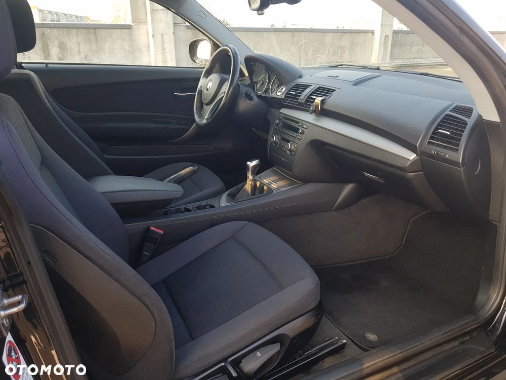 BMW Seria 1 116i - 15