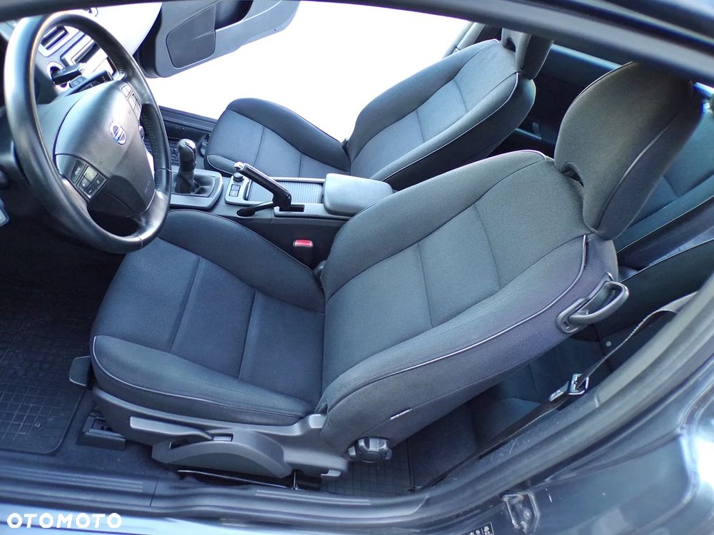 Volvo C30 DRIVe Momentum - 21