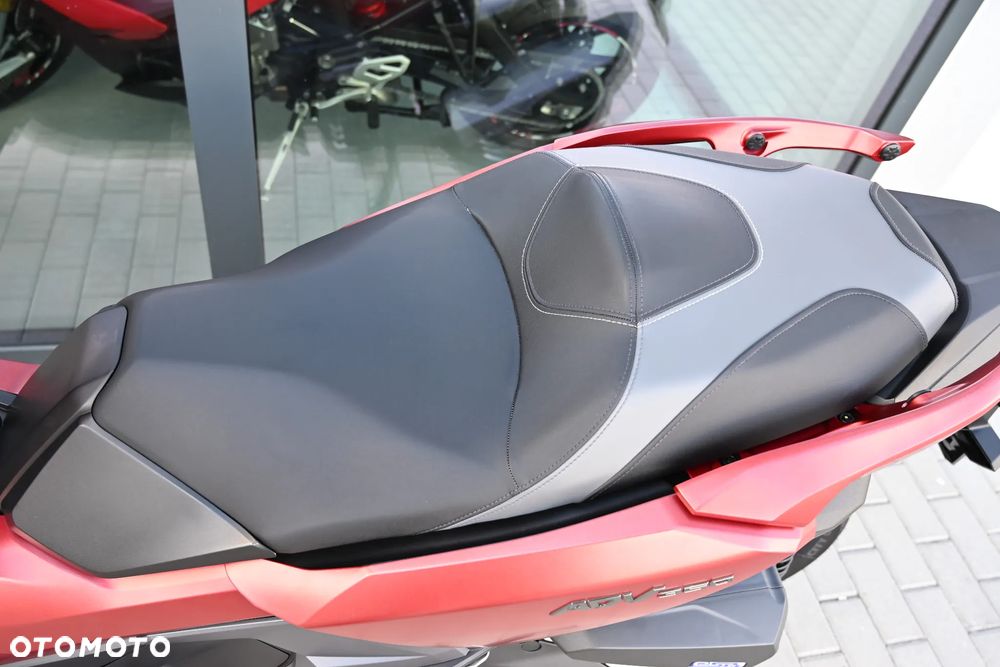 Honda ADV350 - 14