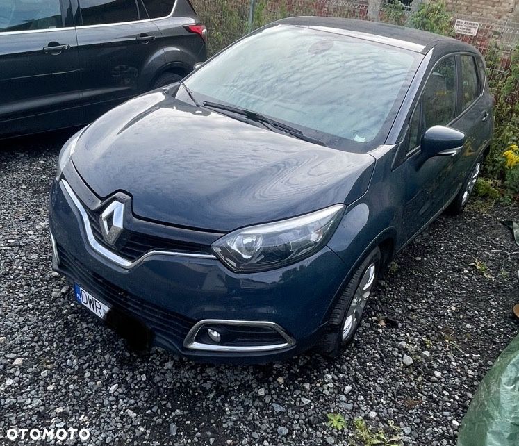 Renault Captur - 1
