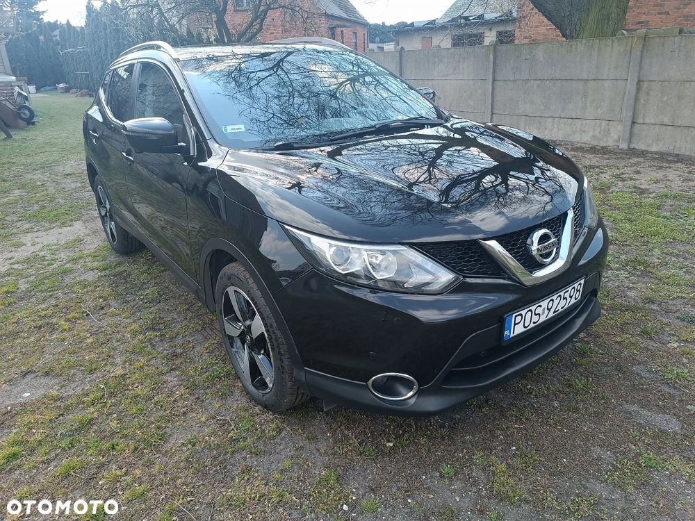 Nissan Qashqai 1.6 DCi Xtronic TEKNA - 2