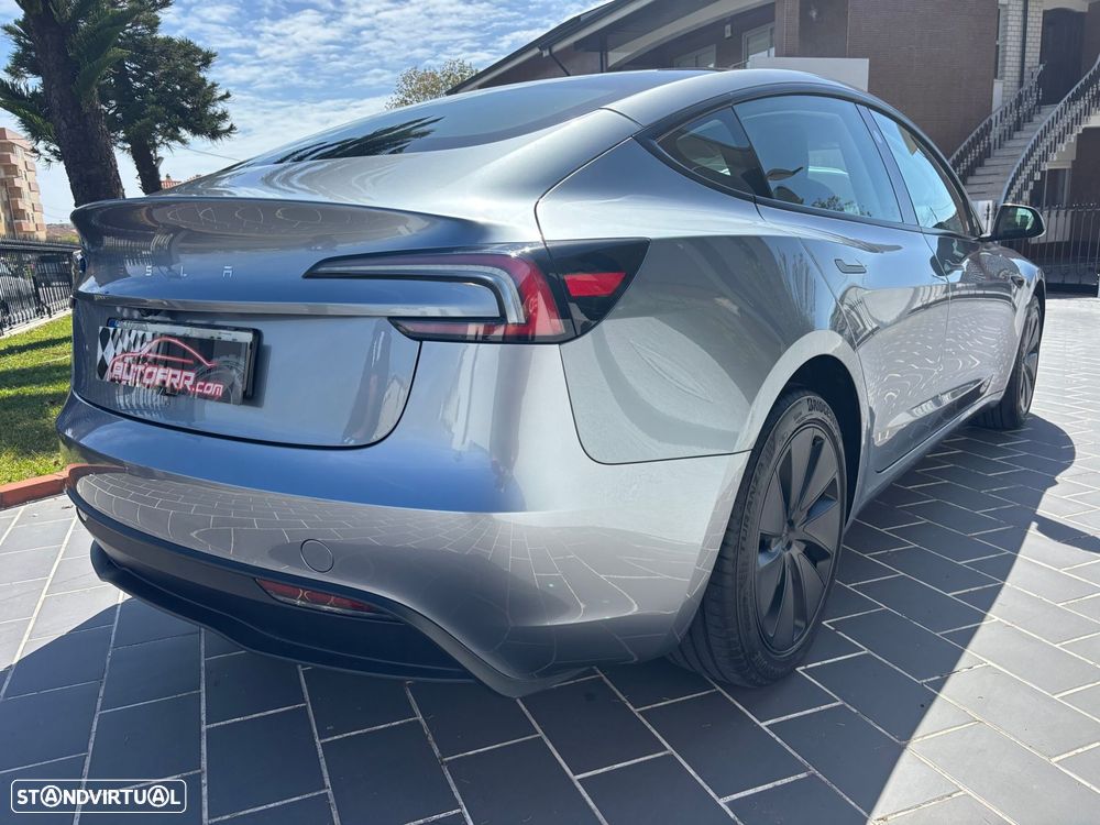Tesla Model 3 Tração Traseira Premium - 30