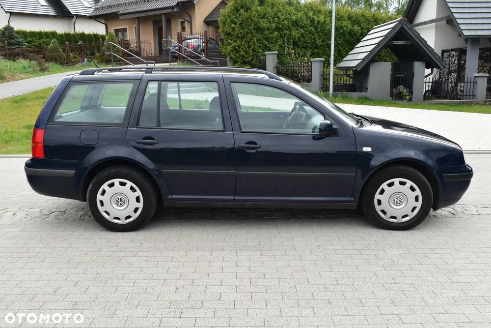 Volkswagen Golf - 16