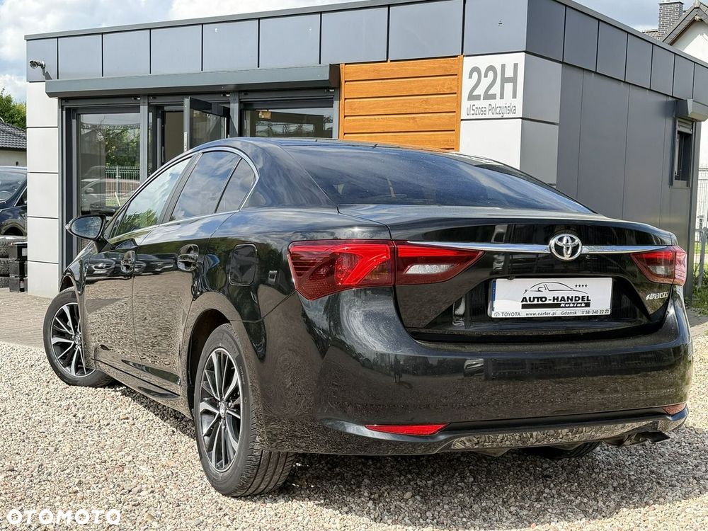 Toyota Avensis - 6