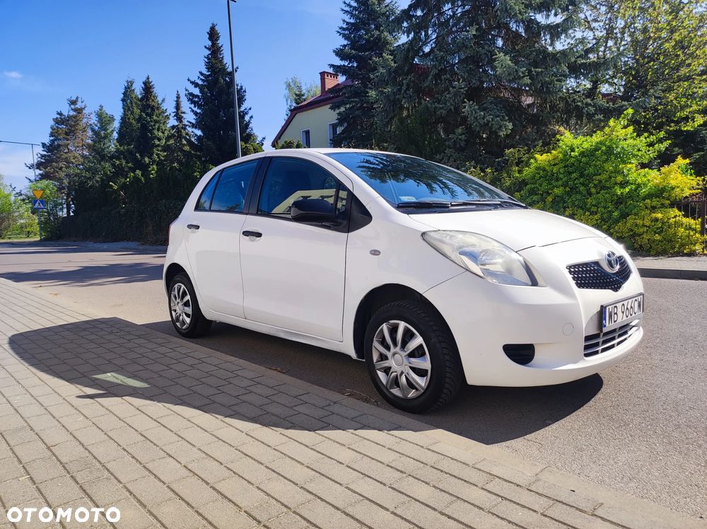 Toyota Yaris 1.0 Luna Start - 4