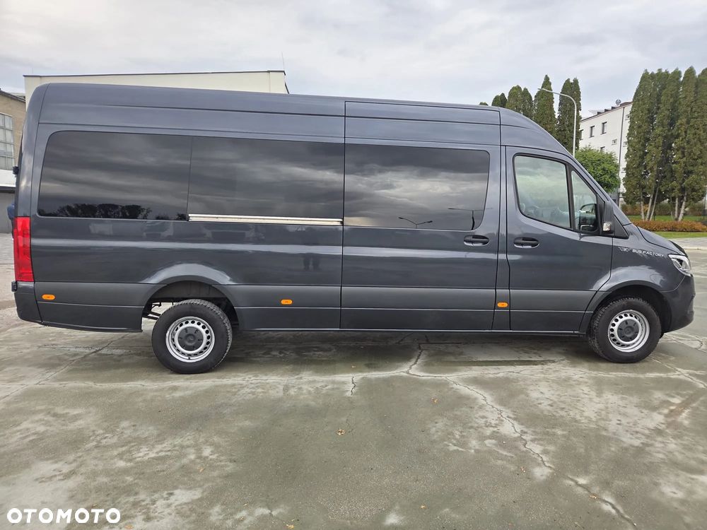 Mercedes-Benz Sprinter 319 CDI 907.235 - 24