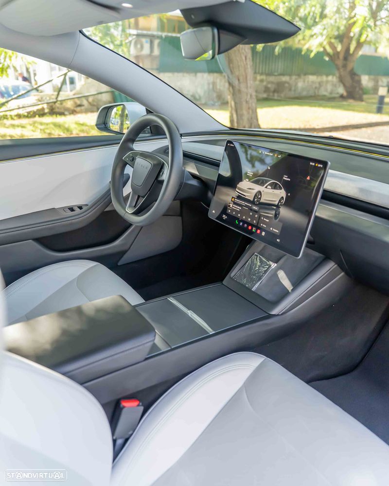 Tesla Model 3 Long Range Tração Traseira Premium - 30