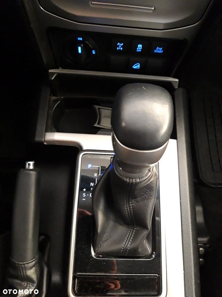 Toyota Land Cruiser LC 2.8 D-4D Prado - 25