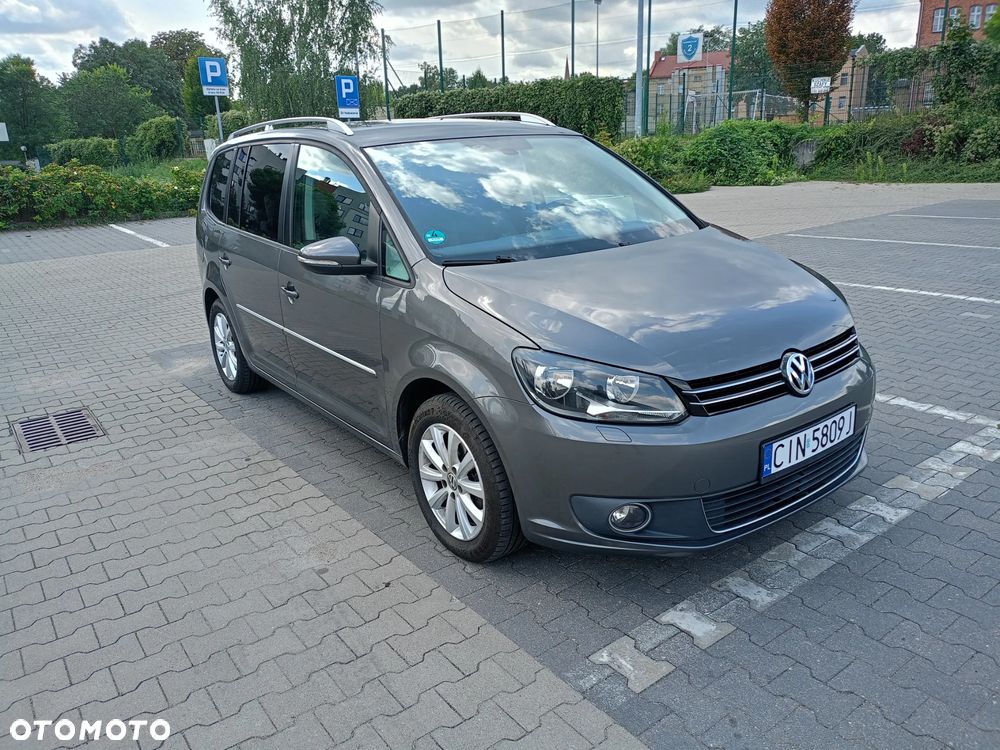 Volkswagen Touran 1.6 TDI DPF Highline DSG - 2