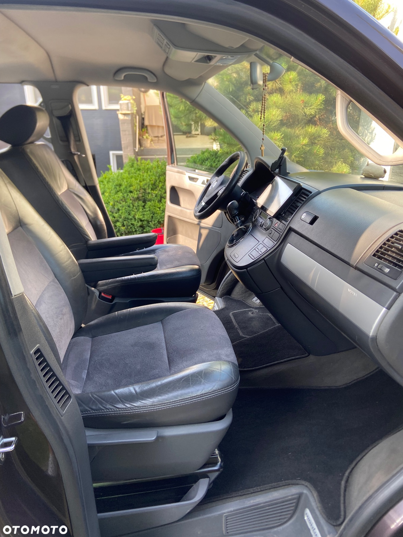 Volkswagen Multivan - 5