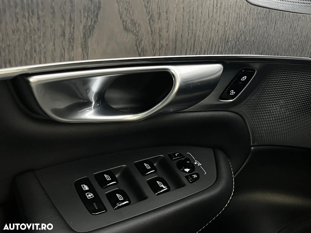Volvo XC 90 B5 MHEV AWD 5 locuri Momentum - 23
