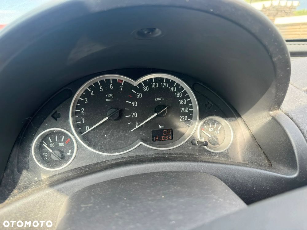 Opel Tigra 1.8 Cosmo - 4