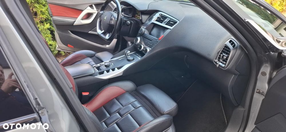 Citroën DS5 Hybrid4 EGS6 Chic - 29
