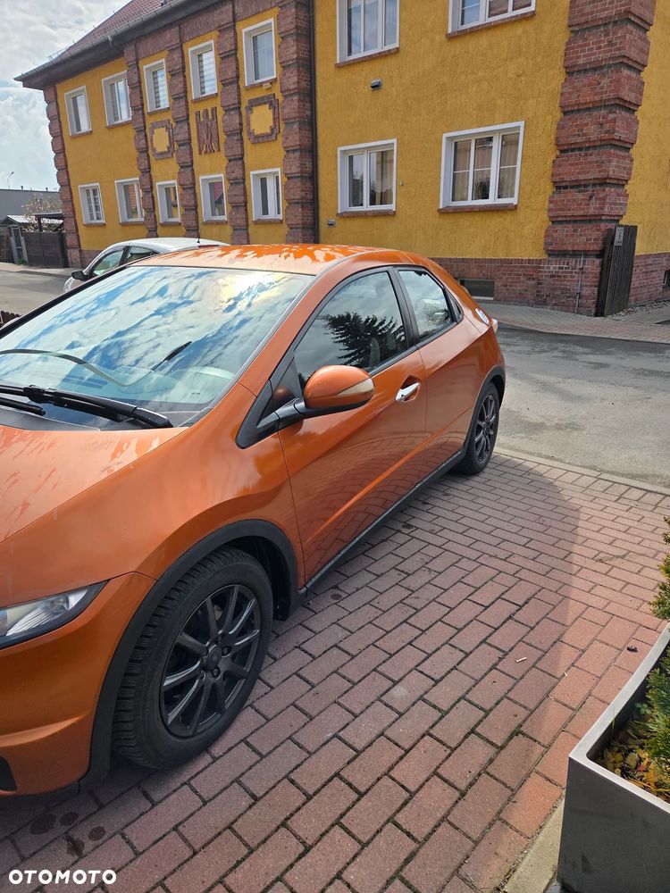 Honda Civic 1.8i-VTEC 50 Jahre Edition - 1