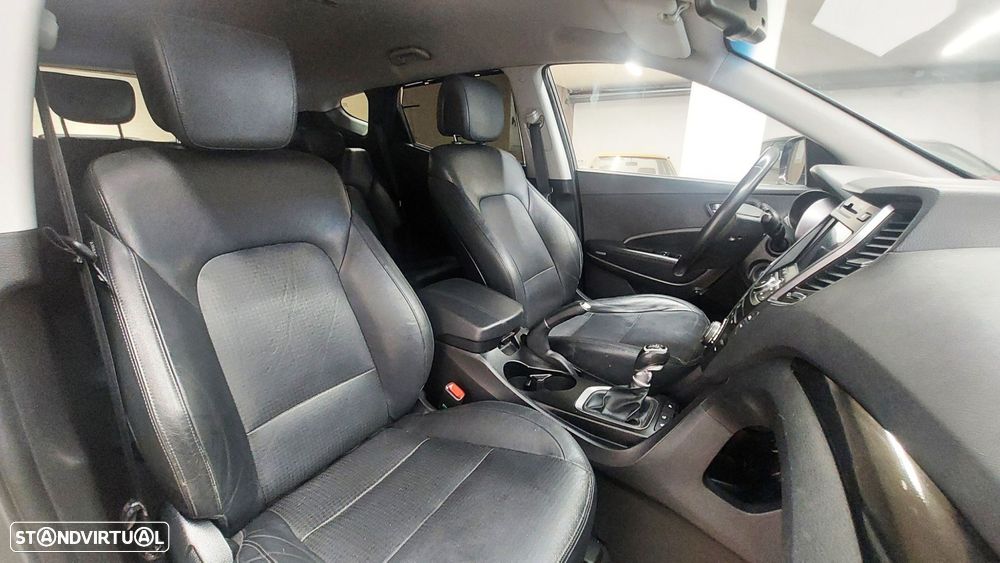 Hyundai Santa Fe 2.2 CRDi Executive 7L - 11