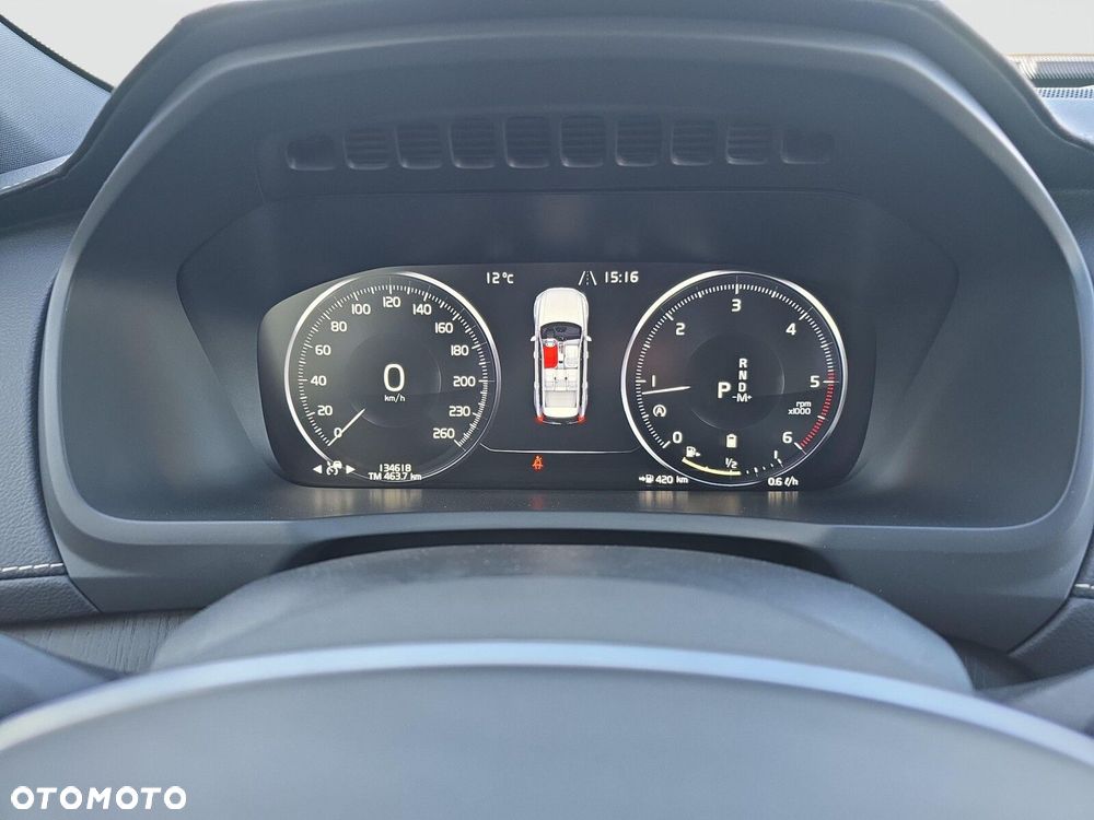 Volvo XC 90 - 12