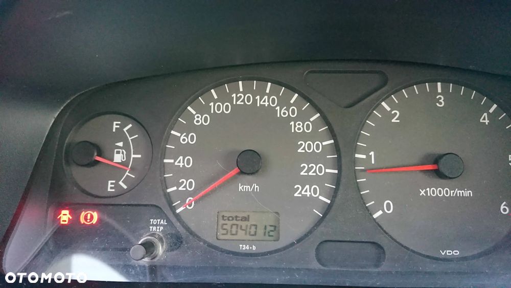 Toyota Avensis 2.0 D-4D Sol - 14