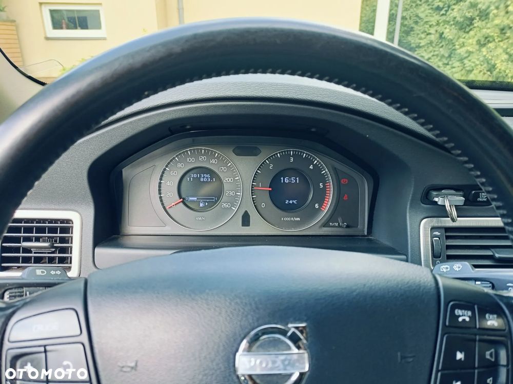 Volvo V70 2.0D Momentum - 3