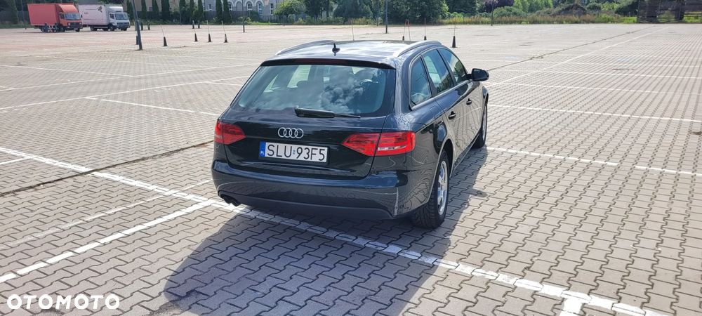 Audi A4 Avant 2.0 TDI - 6