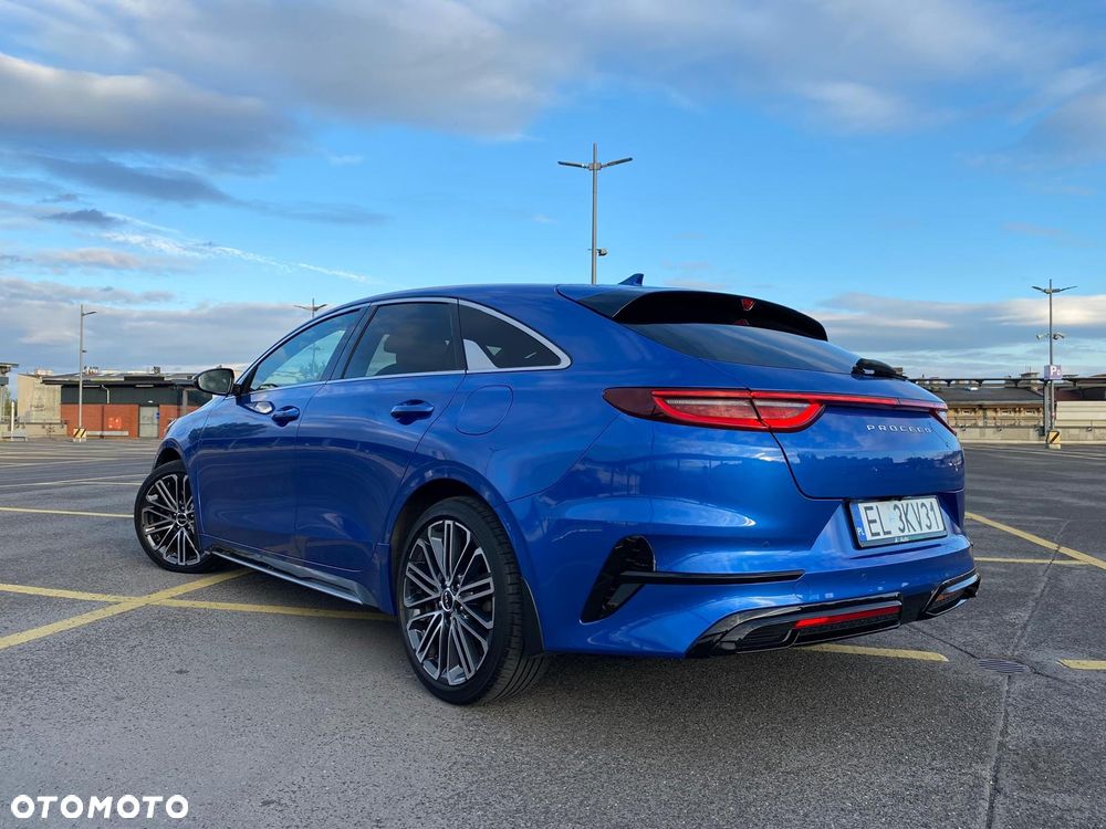 Kia ProCeed 1.5 T-GDI GT Line - 5