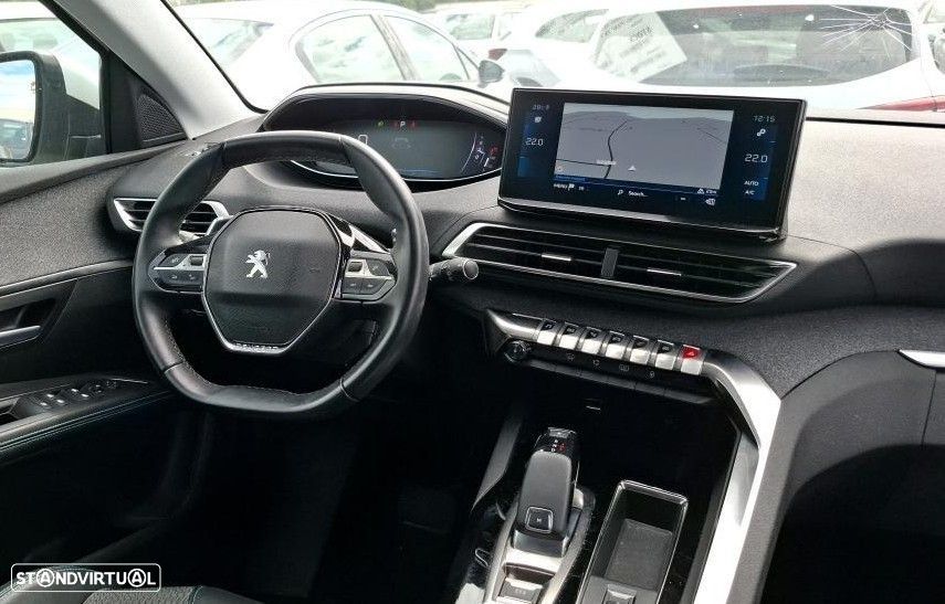 Peugeot 5008 1.2 PureTech Allure EAT8 - 11