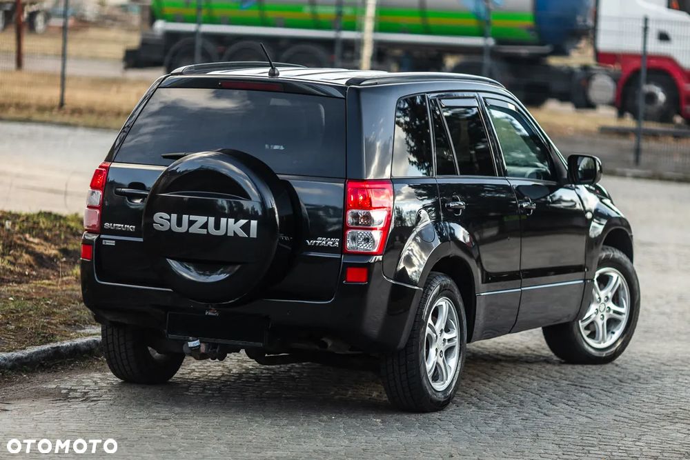 Suzuki Grand Vitara 1.9 DDiS Comfort DPF - 7