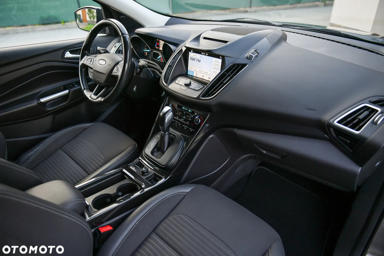 Ford Kuga 2.0 TDCi 4WD Titanium - 31