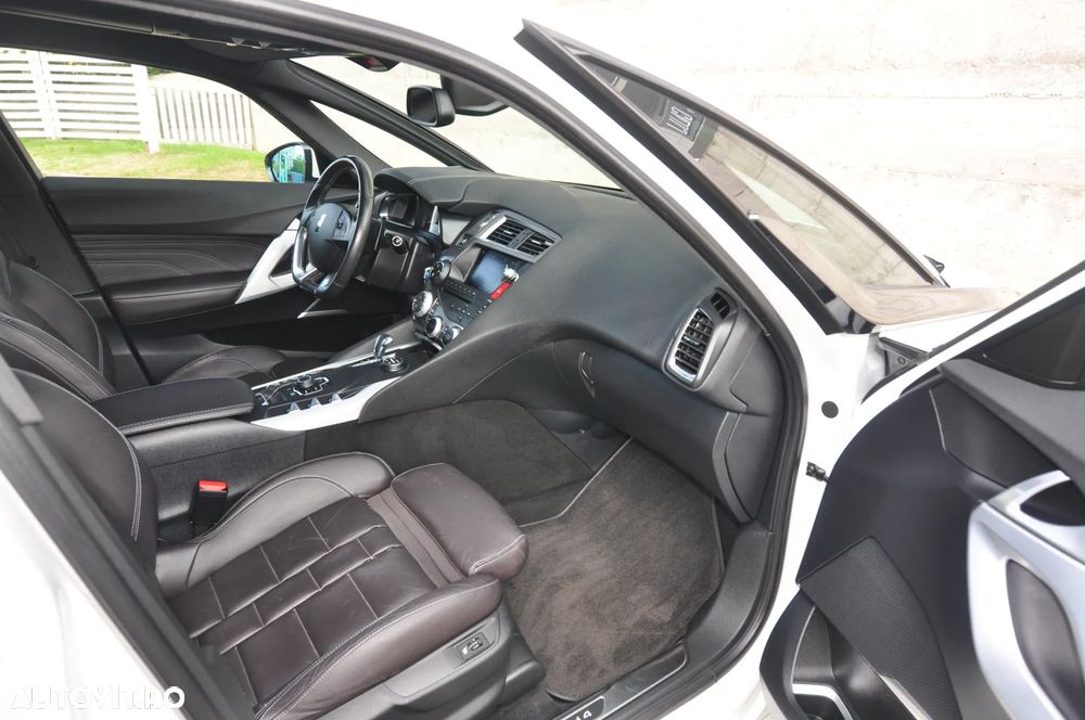 Citroën DS5 Hybrid4 Aut. Business Class - 7