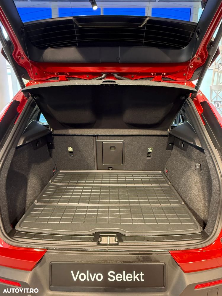 Volvo XC 40 - 11