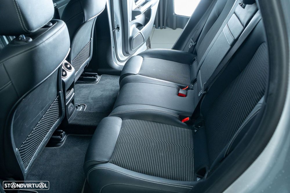 Mercedes-Benz EQA 250 Progressive - 9