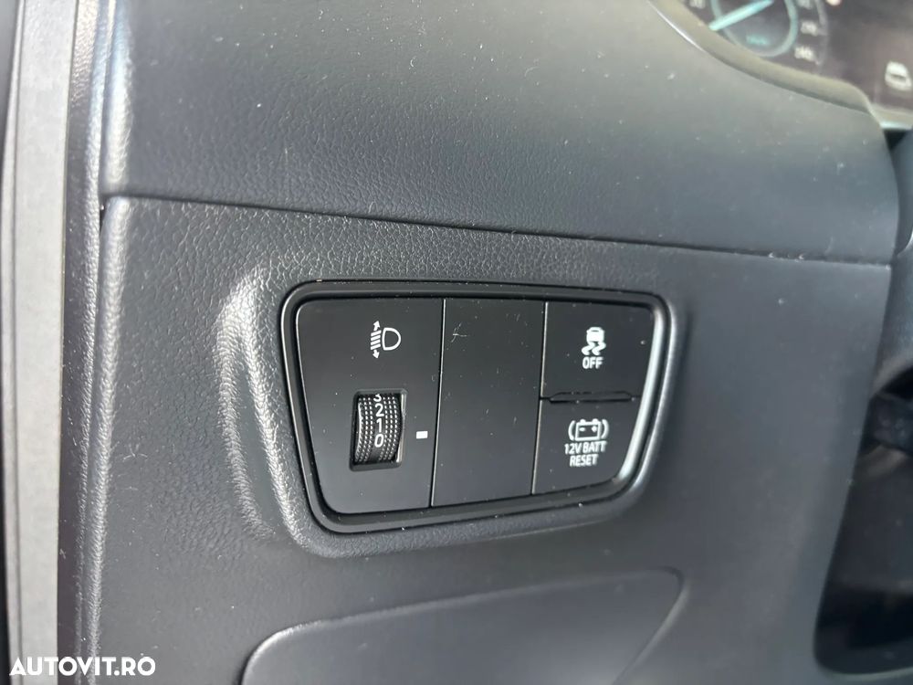 Hyundai Tucson 1.6 T-GDi HEV 2WD Trend - 24