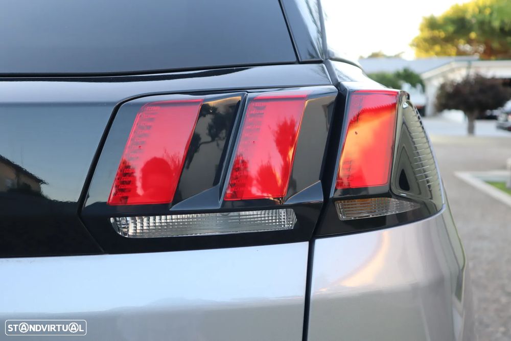 Peugeot 3008 1.2 PureTech Allure J18 - 8