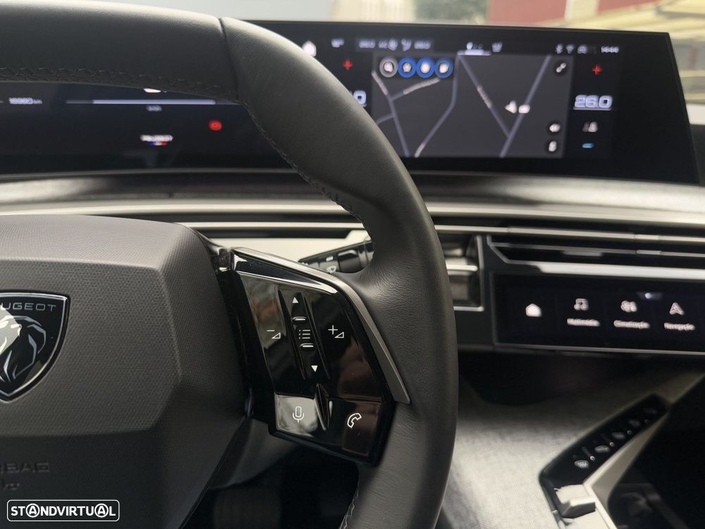 Peugeot 3008 1.2 Hybrid Allure e-DCS6 - 26