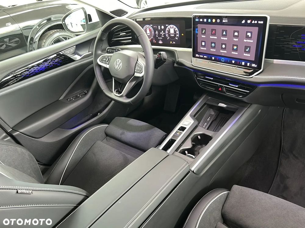 Volkswagen Passat - 11