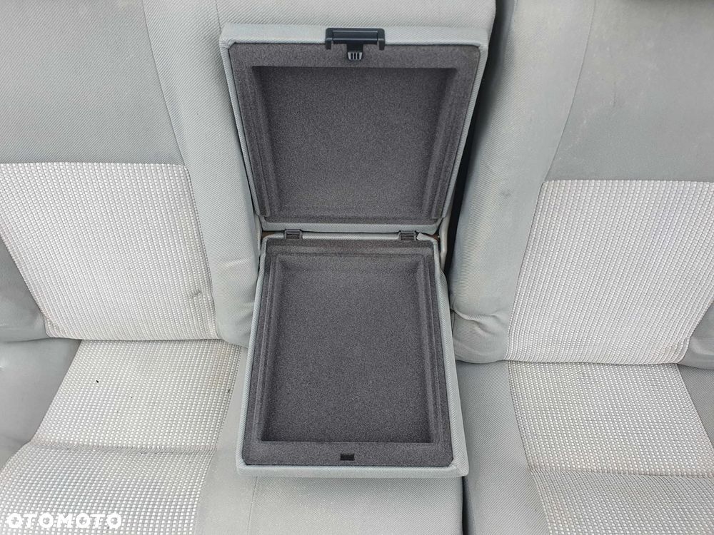 Fotele Fotel Kanapa Welur Jasne Siwe Podlokietnik VW Golf IV 4 3 drzwi komplet - 40
